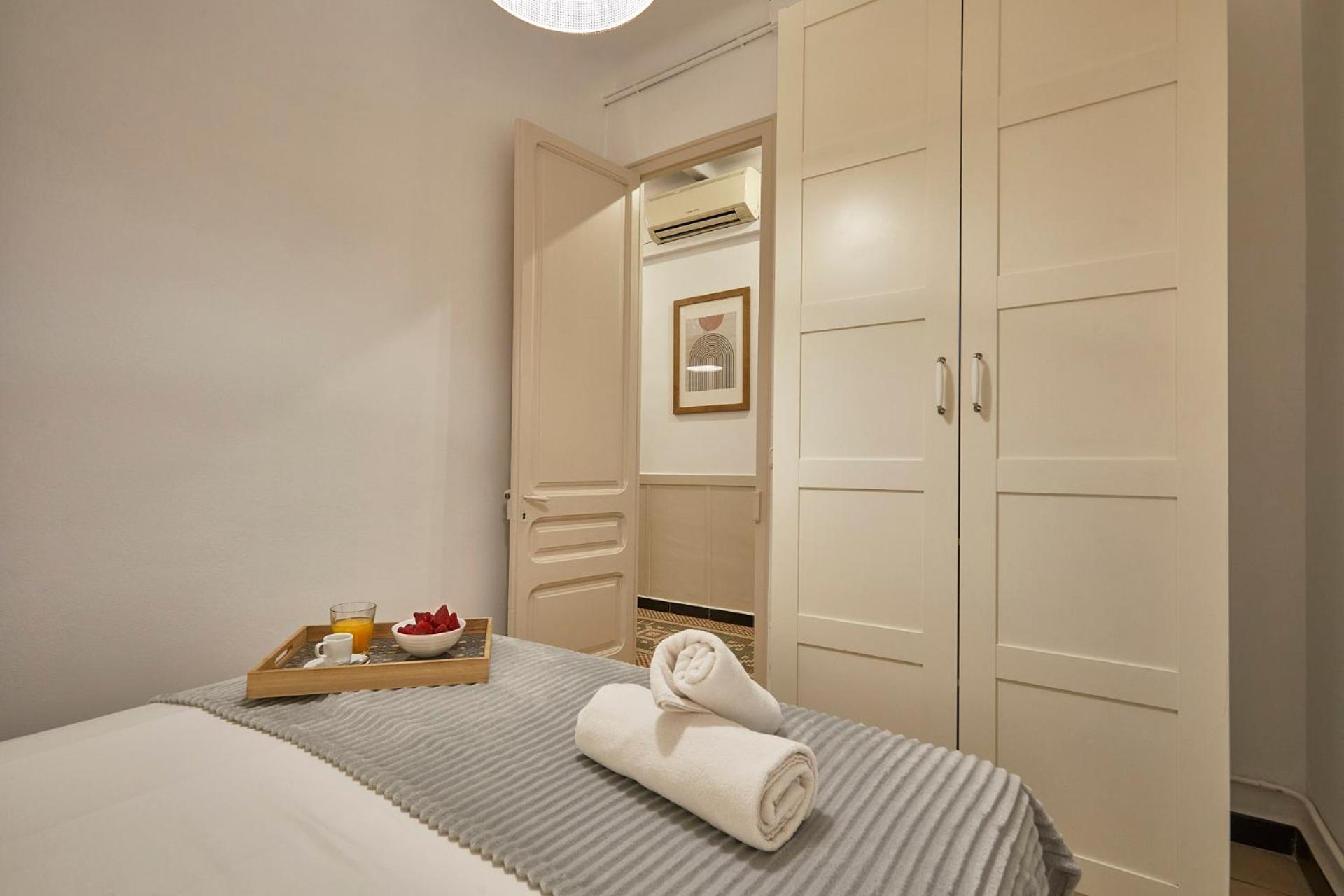 Bbarcelona Sagrada Familia Garden Apartment Barcelona